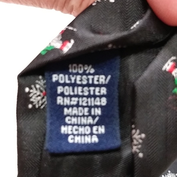 Stafford Polar Bear‎ Christmas Tie - Picture 5 of 5